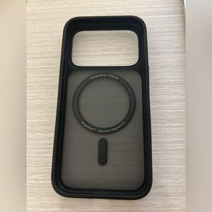 TORRAS Black iPhone 17 pro Case